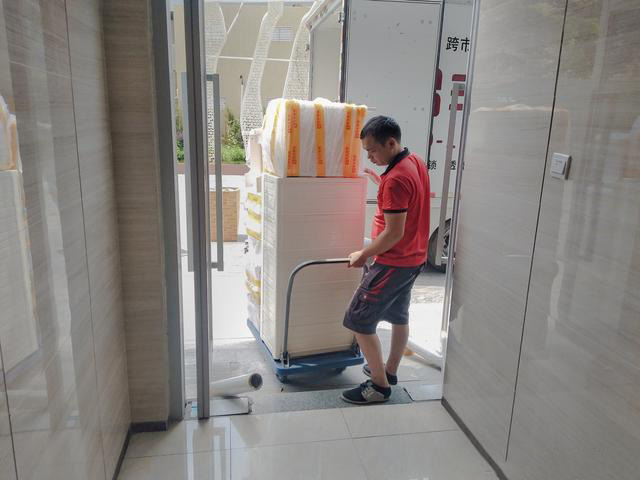 晚上搬家价格更贵吗?晚上搬家三点注意事项